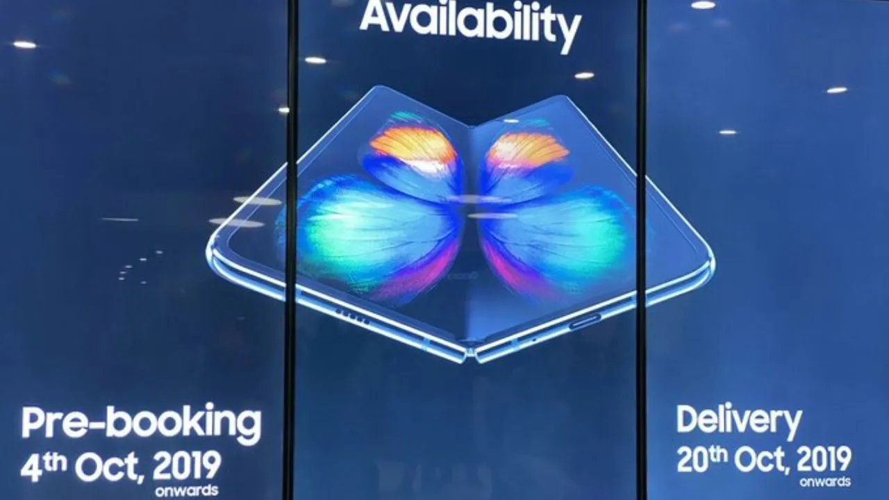 Samsung Galaxy Fold Smartphone Goes Official In India: Specs, Features, Price Inside 