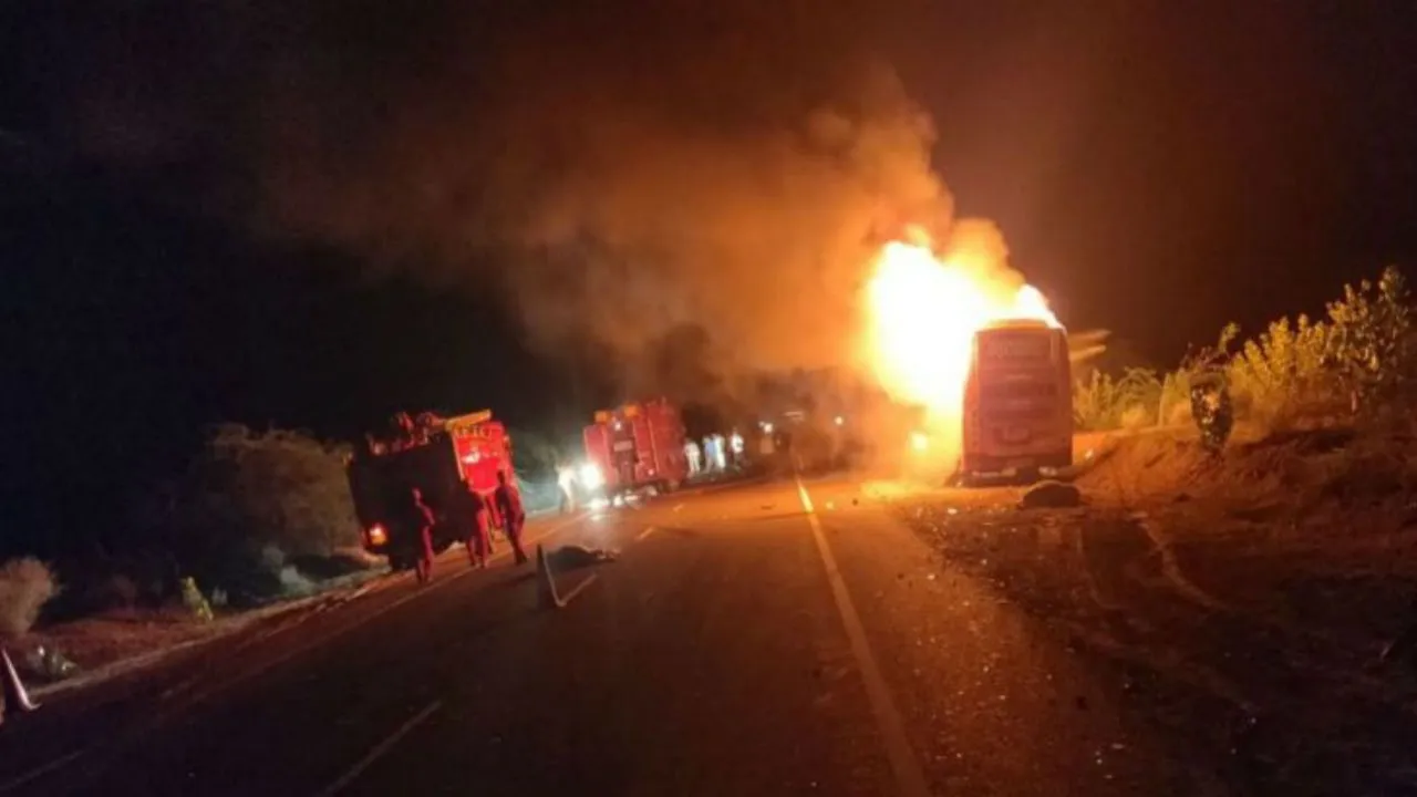 Rajasthan: Three People Dead By Burning After Bus-Car Collision In Barmer Accident