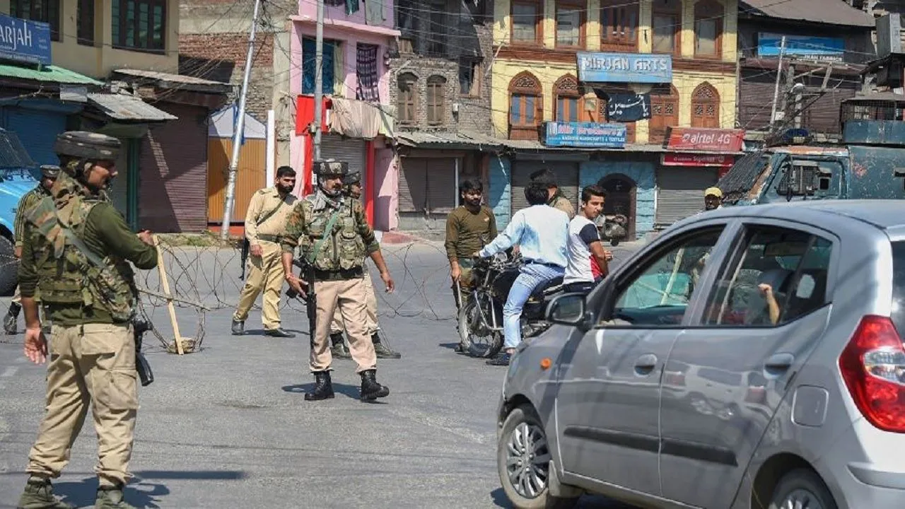 Cancer Patient From Kashmir Held Under PSA In UP's Bareilly Jail, Family Moves Court