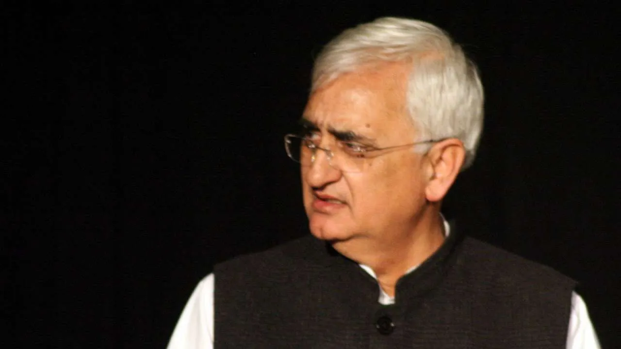 'Wonâ€™t Leave Like Them': After Shot At Rahul Gandhi, Salman Khurshid Targets Those Who 'Walked Away'