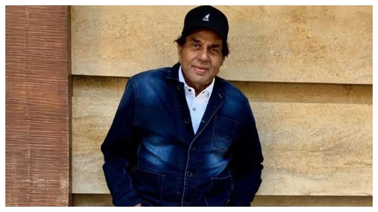 Dharmendra Recuperating From Dengue