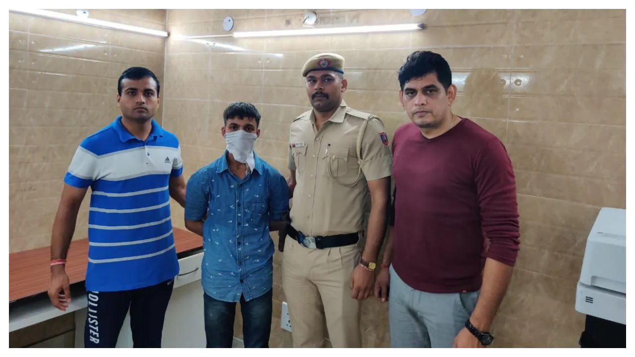 Both Accused Arrested For Robbing PM Modiâ€™s Niece In Delhi
