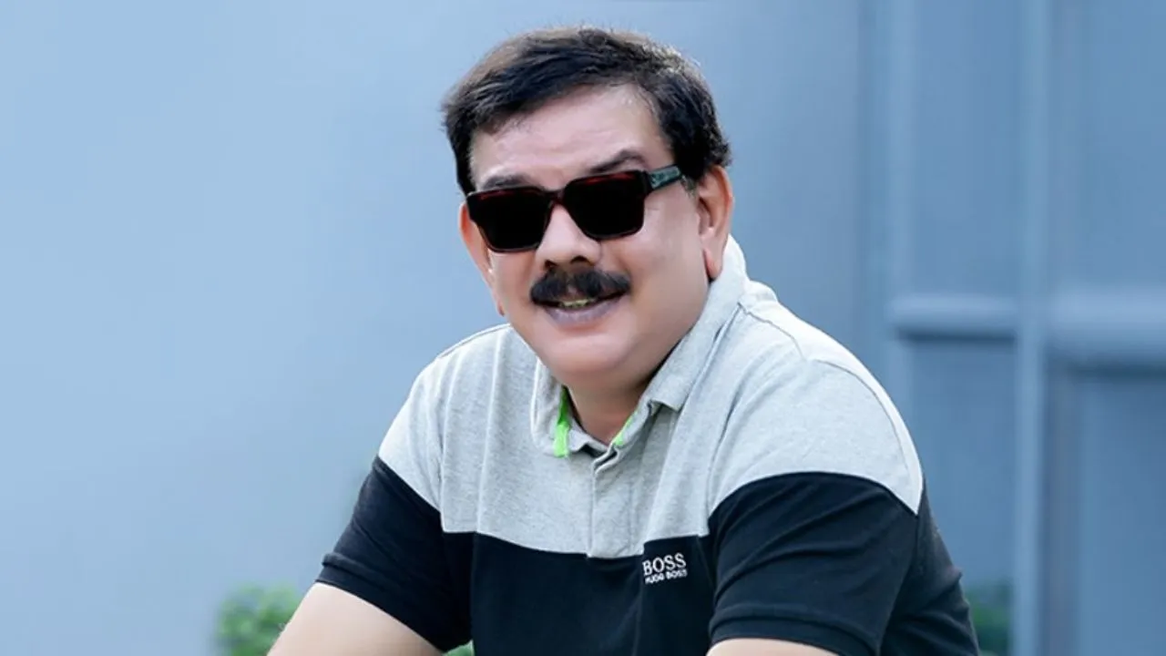 Director Priyadarshan Gets MP Govt's Kishore Kumar Award