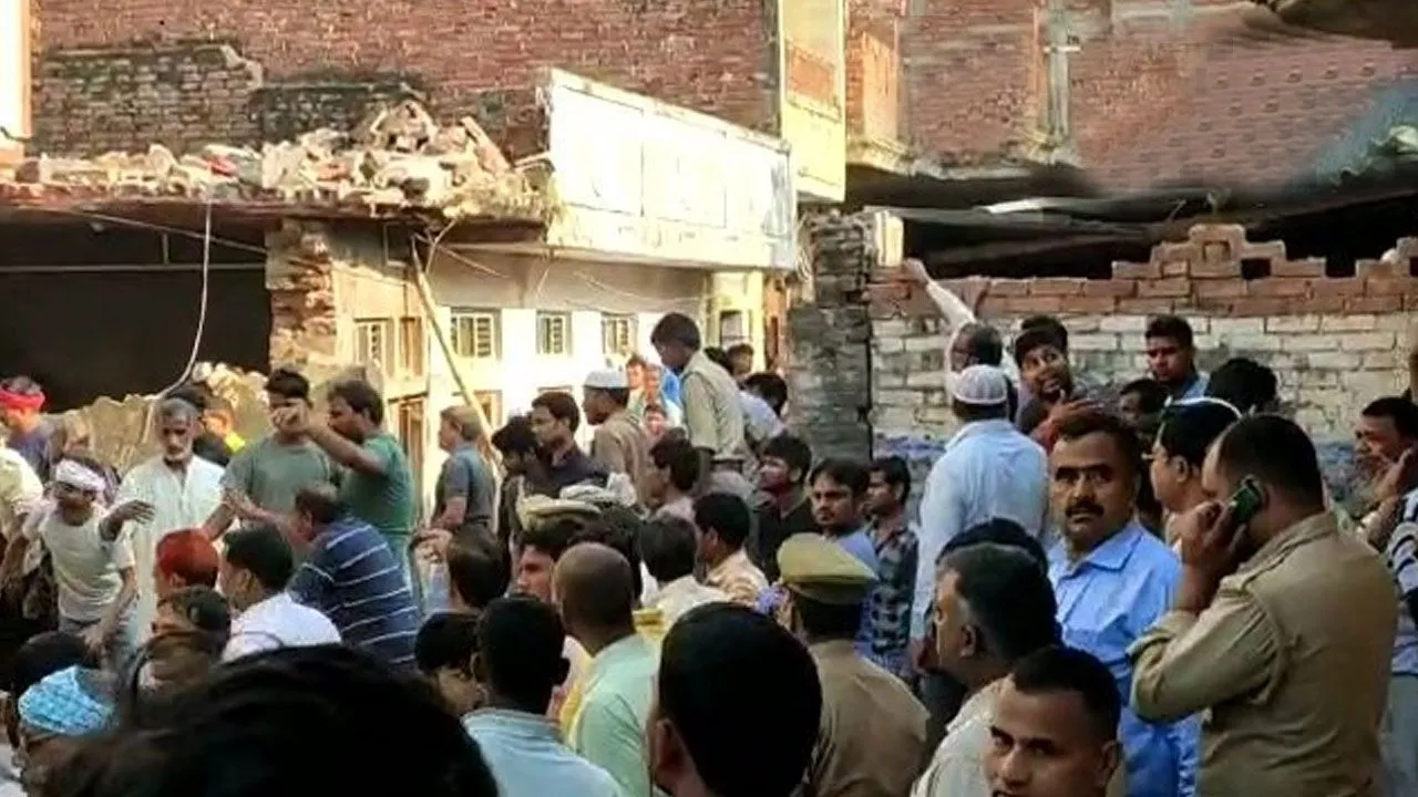 12 Dead, 15 Injured As Two-Storey Building Collapses Following Cylinder Blast In Uttar Pradesh's Mau