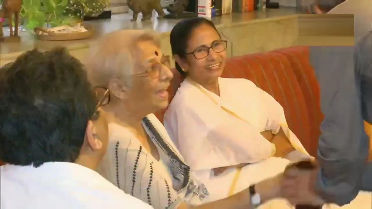 West Bengal Chief Minister Mamata Banerjee Pays Visit To Nobel Laureate Abhijit Banerjee's Home