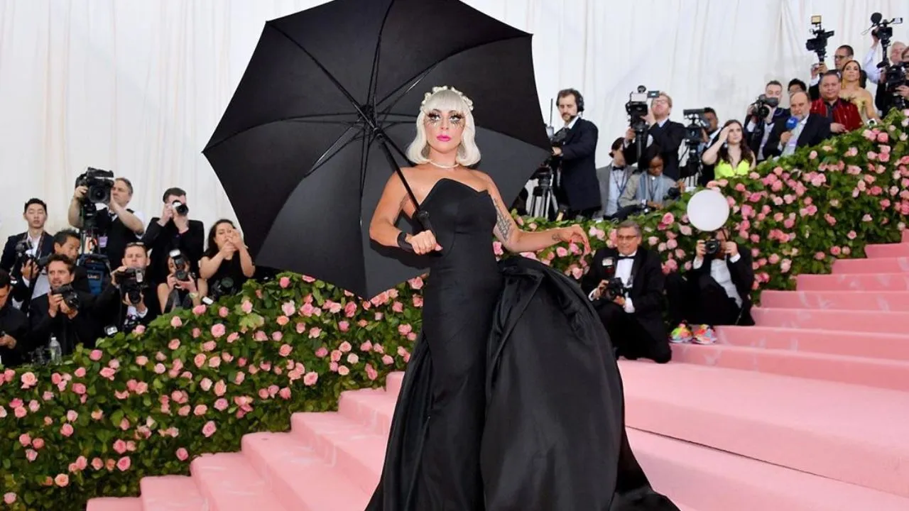 Lady Gaga Falls Off The Stage At Her Enigma Las Vegas Show, Watch VIDEO