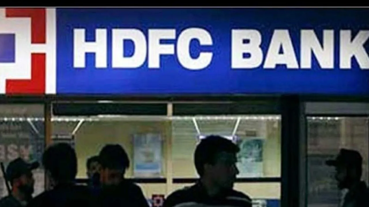 HDFC Bank Q2 net profit rises 25 per cent to Rs 6,638 crore