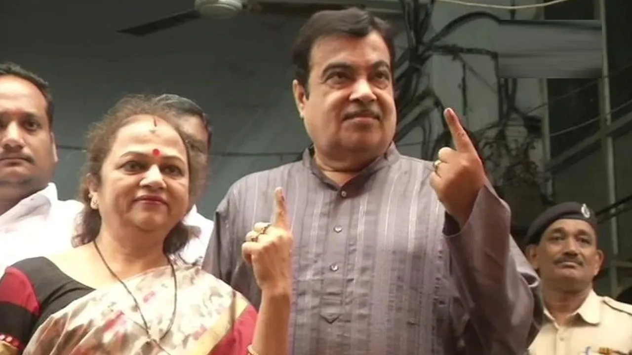 Maha Assembly Polls: Devendra Fadnavis All Set To Return As Chief Minister, Says Nitin Gadkari