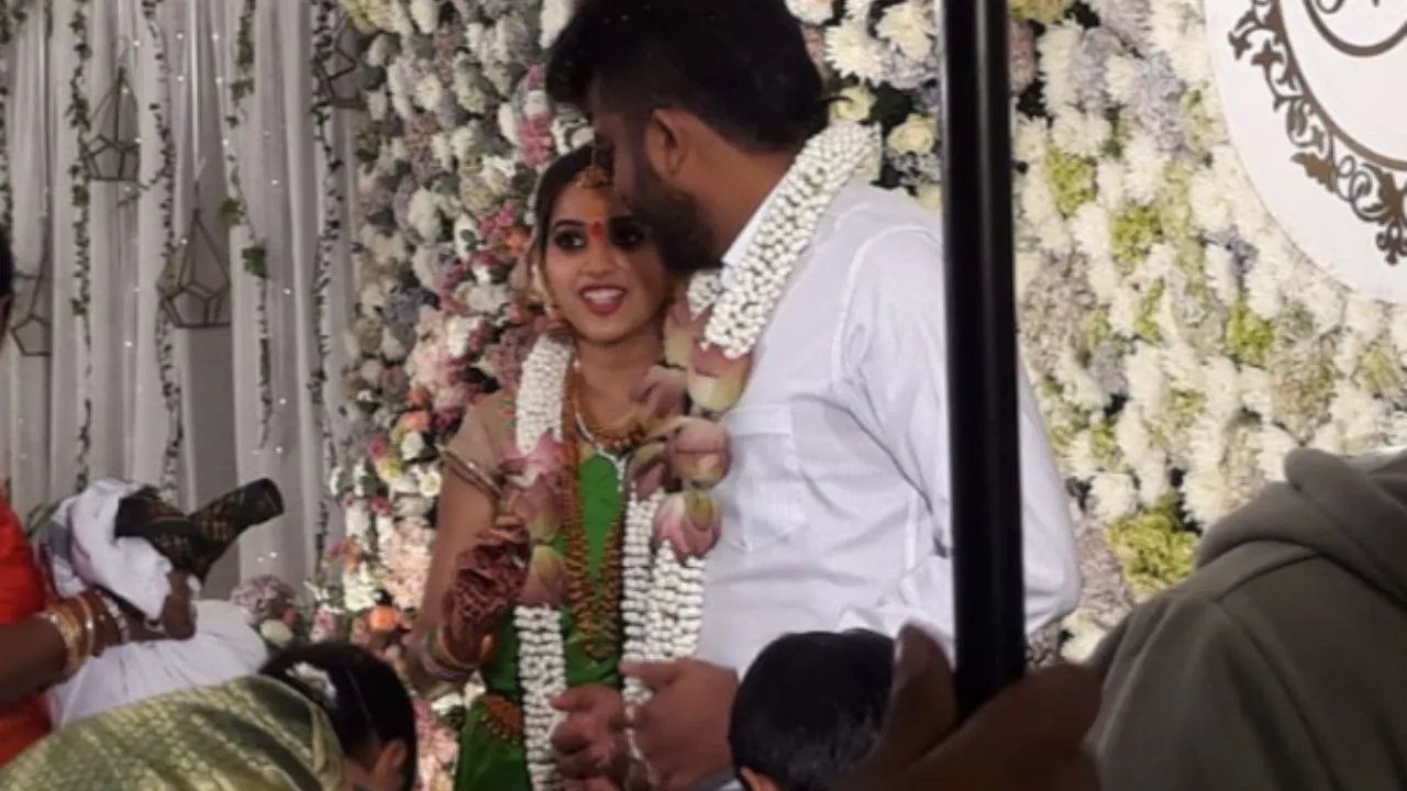 Former Bigg Boss Kannada Contestants Chandan Shetty And Niveditha Gowda Are ENGAGED!