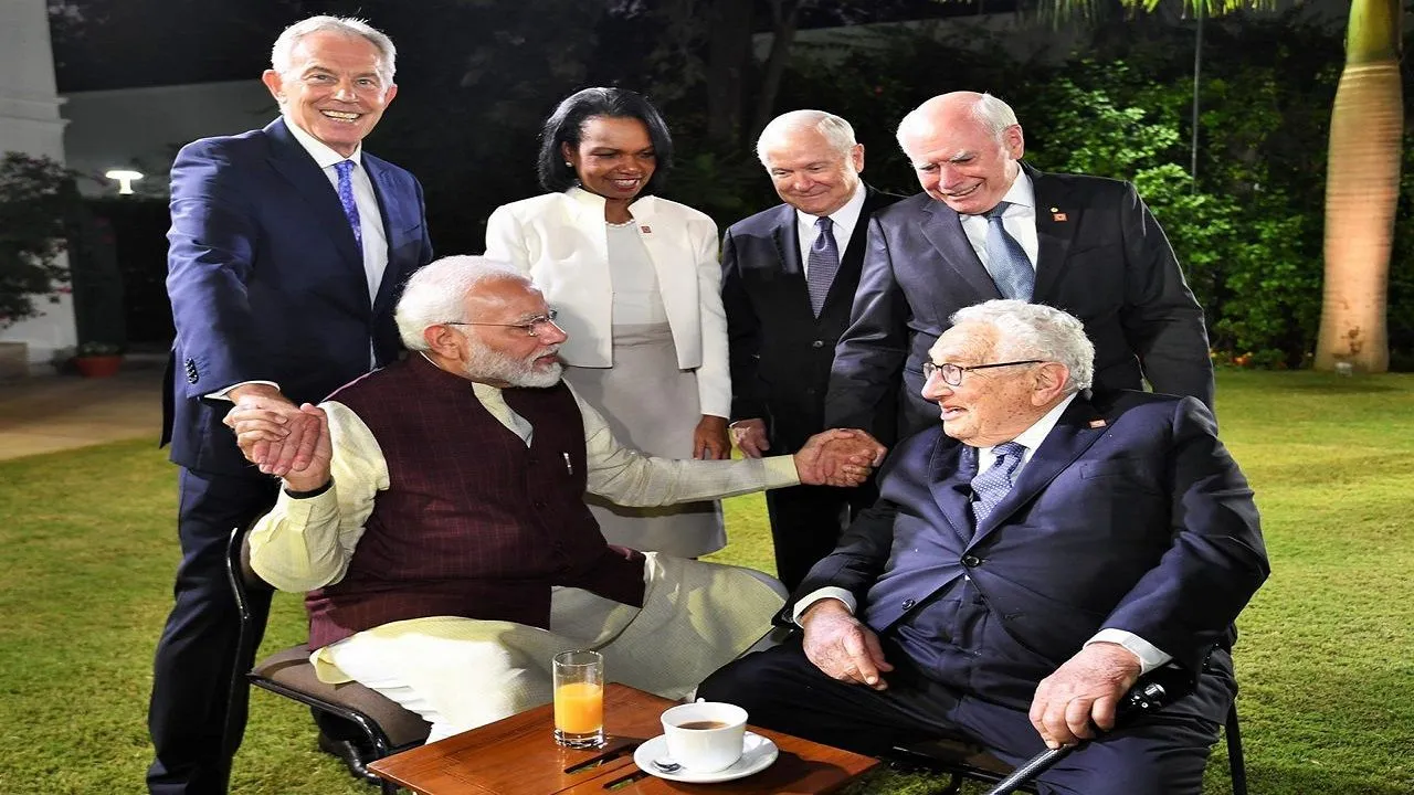 PM Modi Meets Blair, Kissinger, Rice, Other Leaders, Discusses India's USD 5 Trillion Economy Vision 