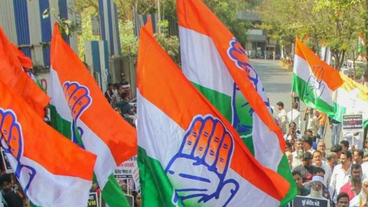 Sonia Gandhi Appoints Subhash Chopra As Delhi Congress Chief, Kirti Azad To Head Campaign Committee  