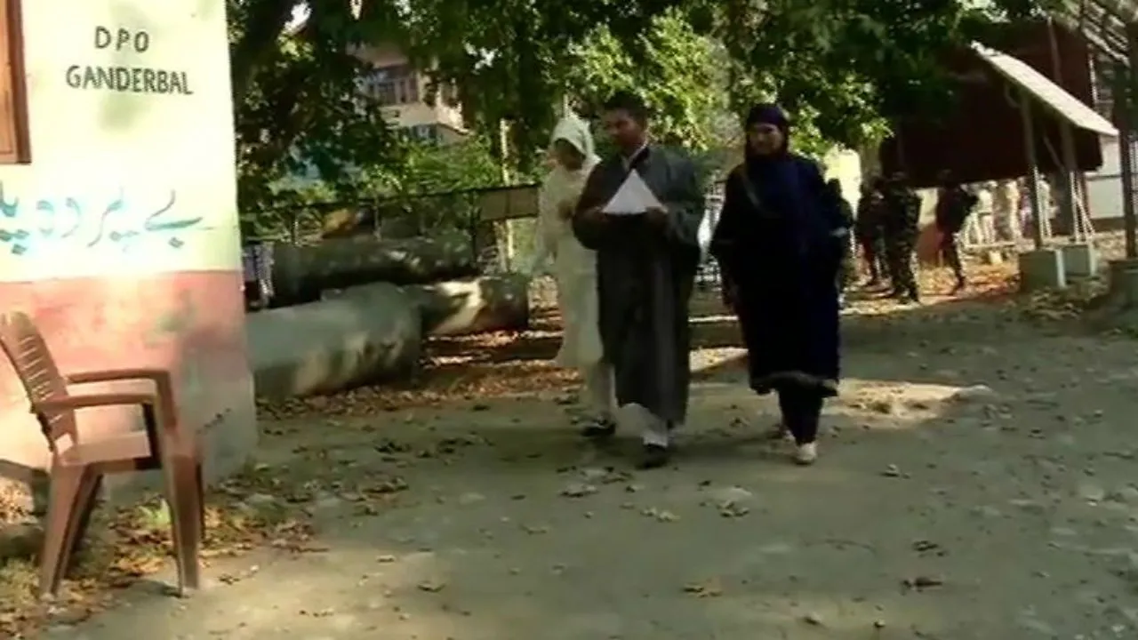 Jammu and Kashmir: Block Development Council Polls Begins Amid Tight Security