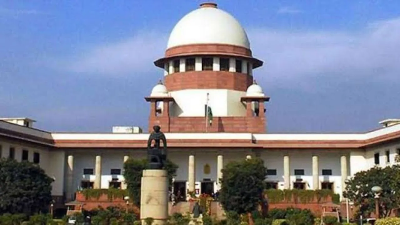 Maradu Flats: Supreme Court Orders Kerala Govt To Pay Rs 25 Lakh Interim Relief 