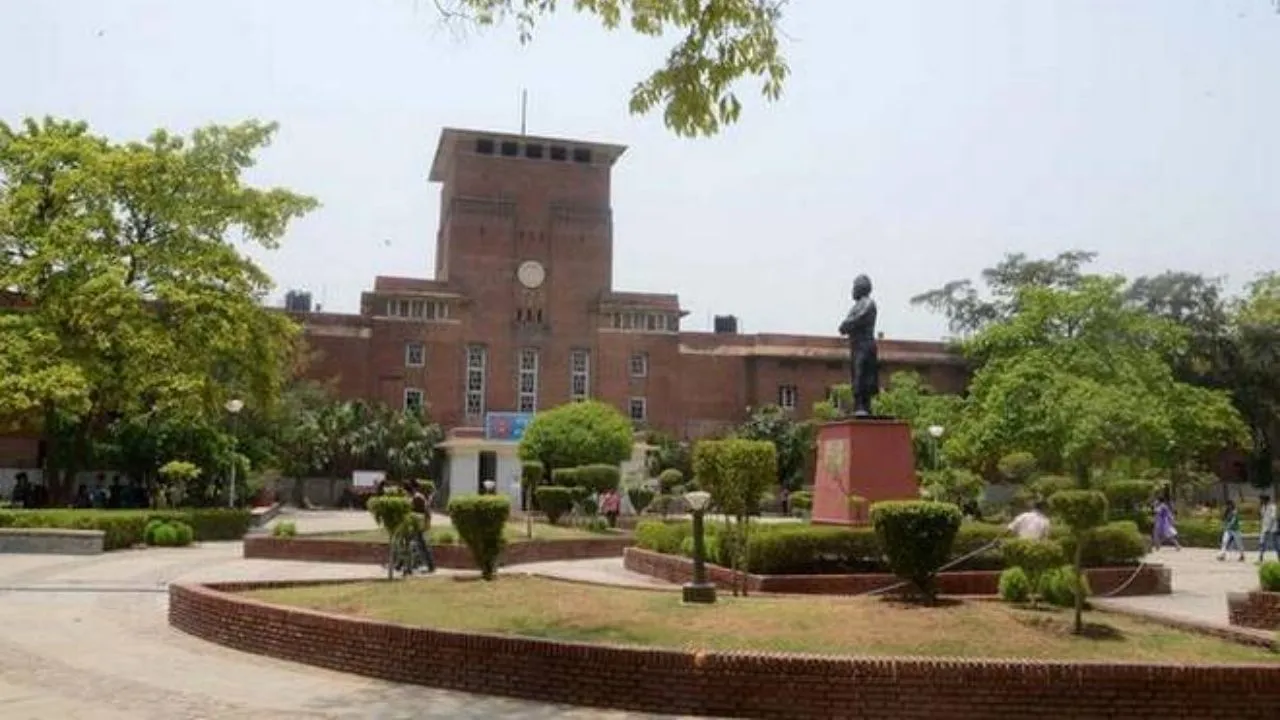DU Recruitment 2019 Notification Released For  Research Associate And Other (UDSC) Posts