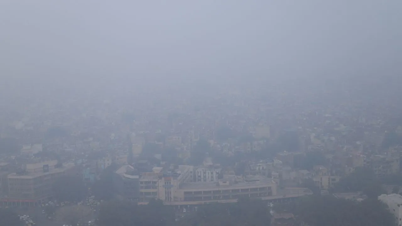 Public Health Emergency Declared In Delhi-NCR, EPCA Bans Construction Till November 5 