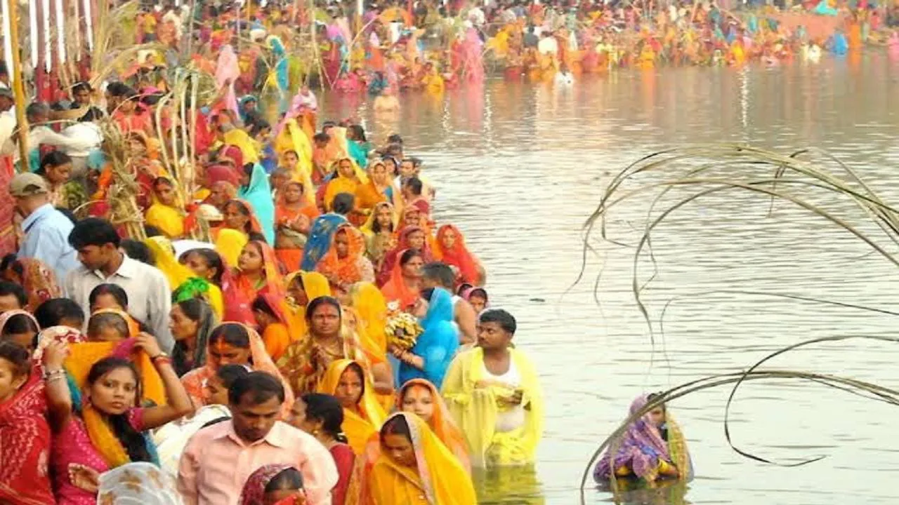 30 Dead In Wall Collapse, Stampede, Drowning During 'Chhath' Festival In Bihar
