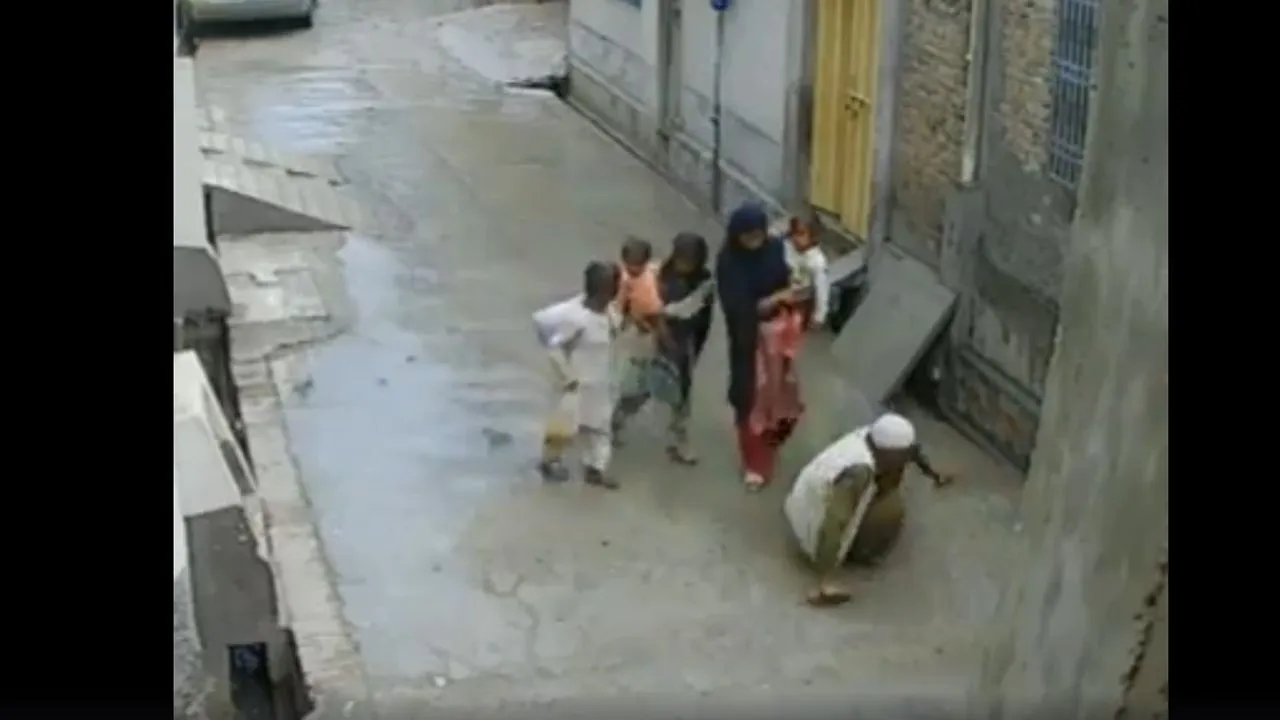 Fact Check: Is This Viral Video Of Beggar Pretending To Be Disabled From India?