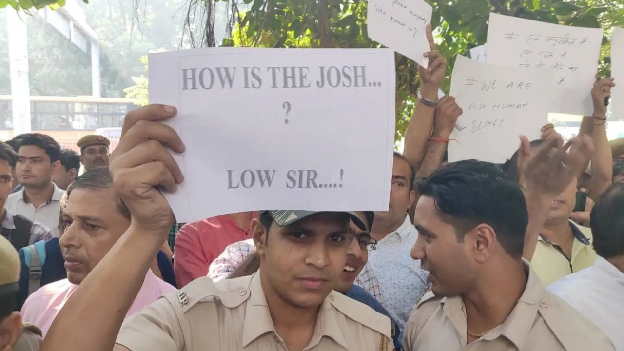 Delhi Police Commissioner Amulya Patnaik Calls Urgent Meeting To Discuss Cops Protest