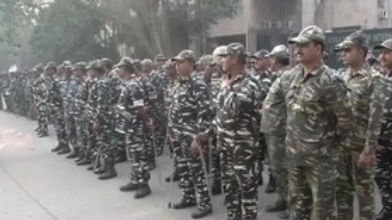 Ayodhya Verdict: Section 144 Imposed Near Supreme Court, CRPF Men, Water Cannon Deployed 