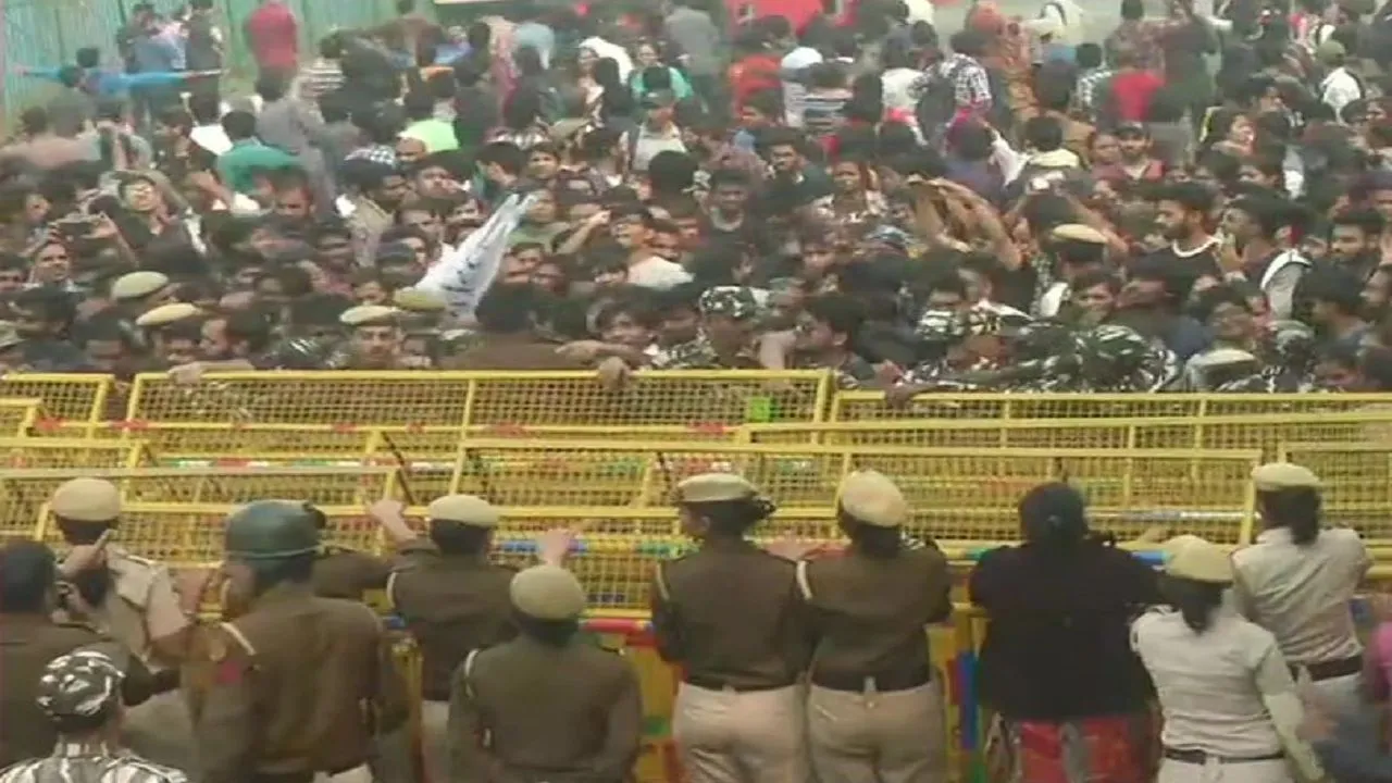 Why Are JNU Students Protesting, What Are Their Demands? 