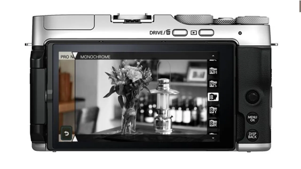 Fujifilm X-A7 Launched In India At Rs 59,999: Features Inside 
