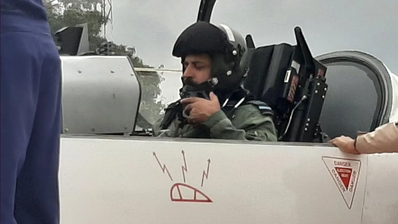 Air Chief RKS Bhadauria Flies Sortie In HAL's Trainer Aircraft