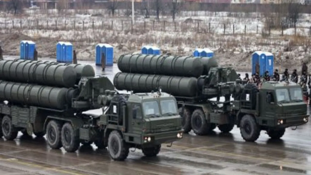S-400 Deal: To Avert US Sanctions, India Pays $850 Mn To Russia Via 'Special' System, Says Report 