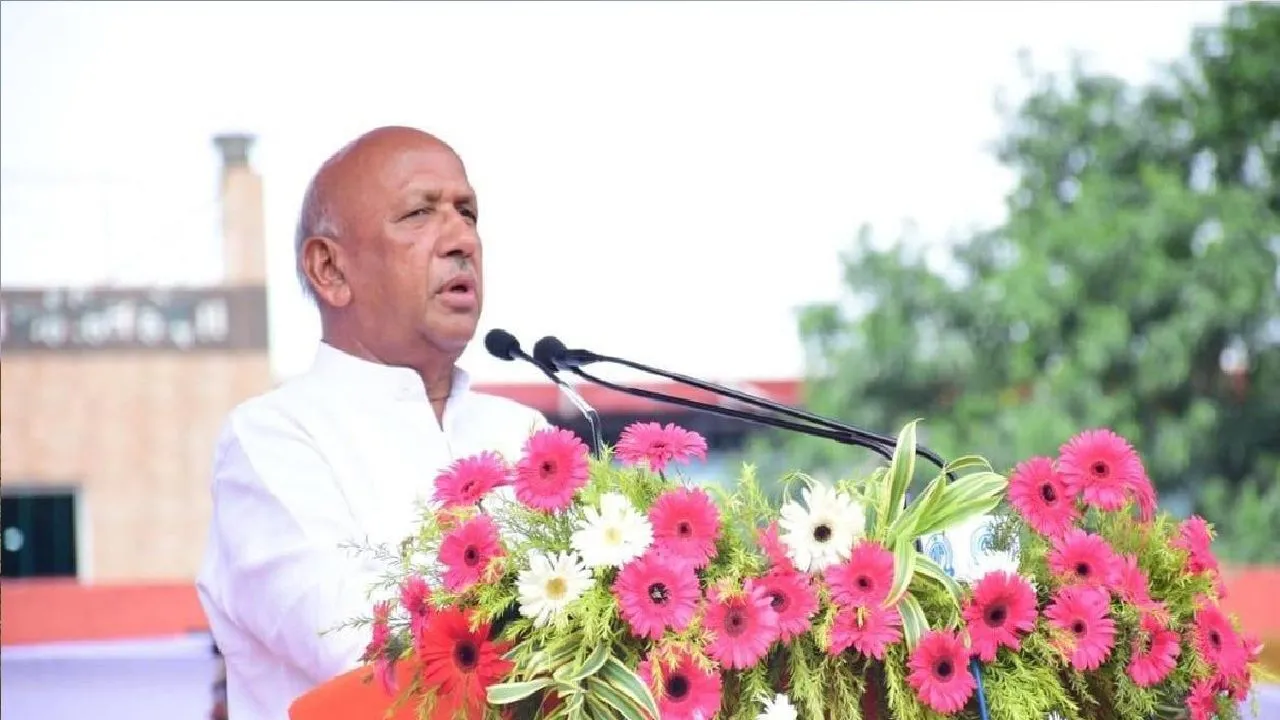 Rift In Jharkhand BJP Ahead Of Assembly Polls, Senior Leader Saryu Roy To Contest Against CM Raghubar Das
