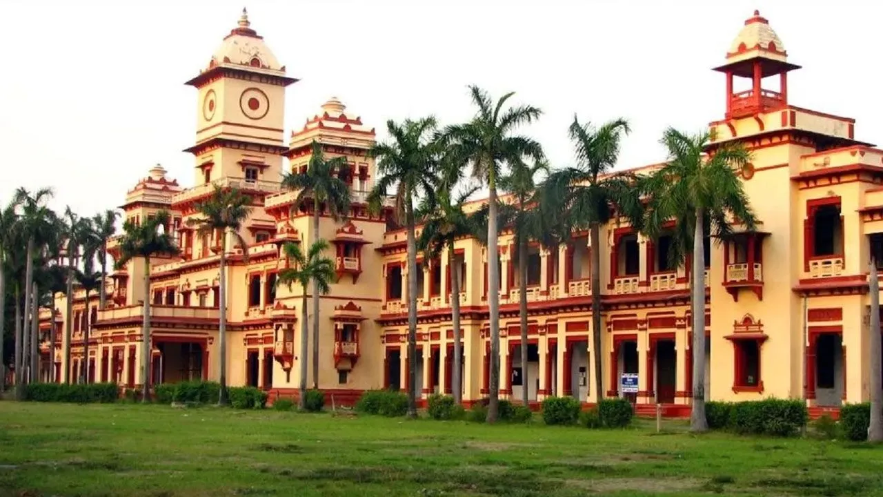 BHU Students End Protest, Sanskrit Department Reopens