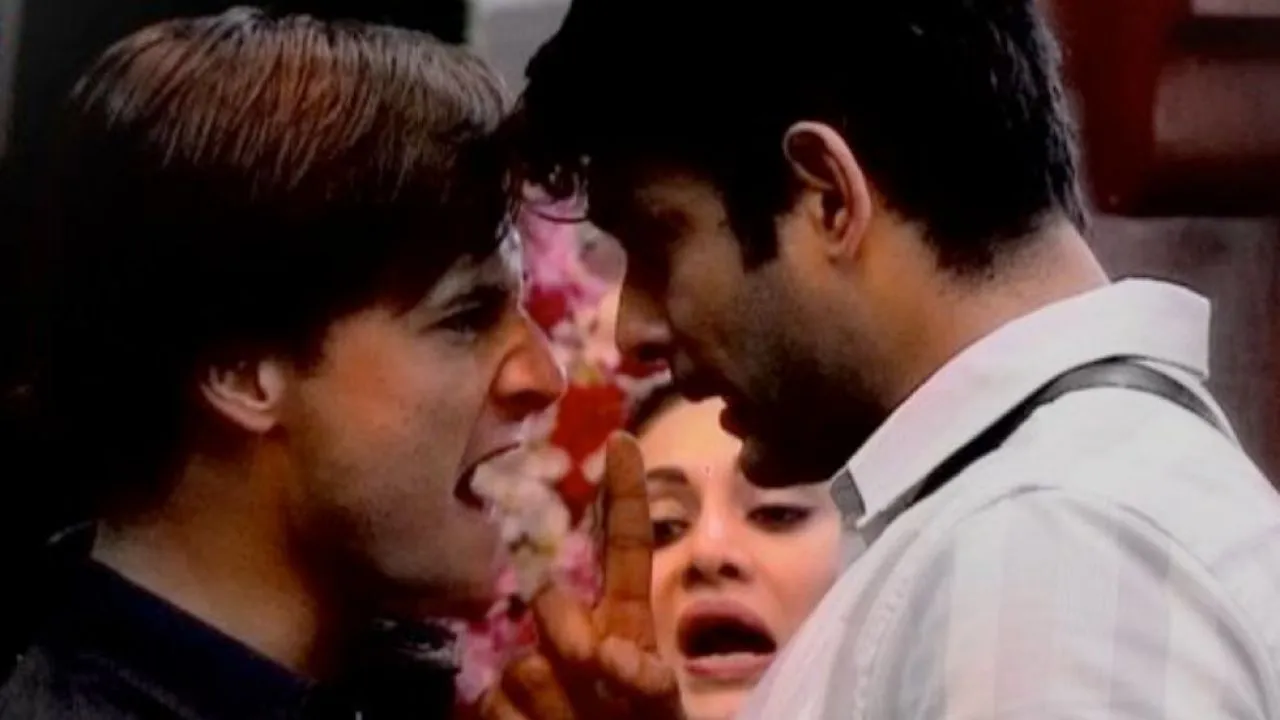 Bigg Boss 13: Salman Khan Lashes Out At Sidharth Shukla, Tells Asim Riaz â€˜To Walk Out Right Nowâ€™