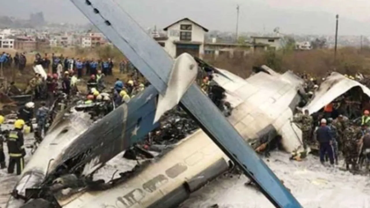 Plane Crashes Into Homes In Congo, 26 Dead