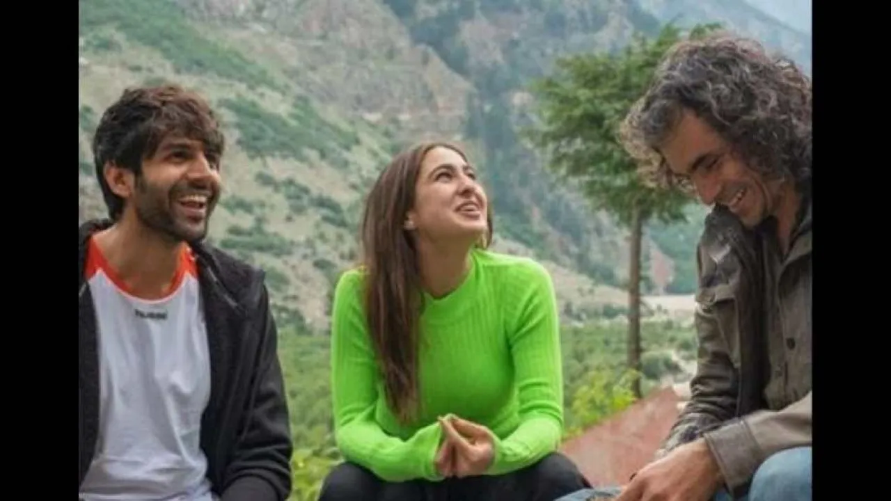 Imitiaz Ali Gives Heads Up About Plot Of Kartik Aaryan-Sara Ali Khan Starrer â€˜Aaj Kalâ€™