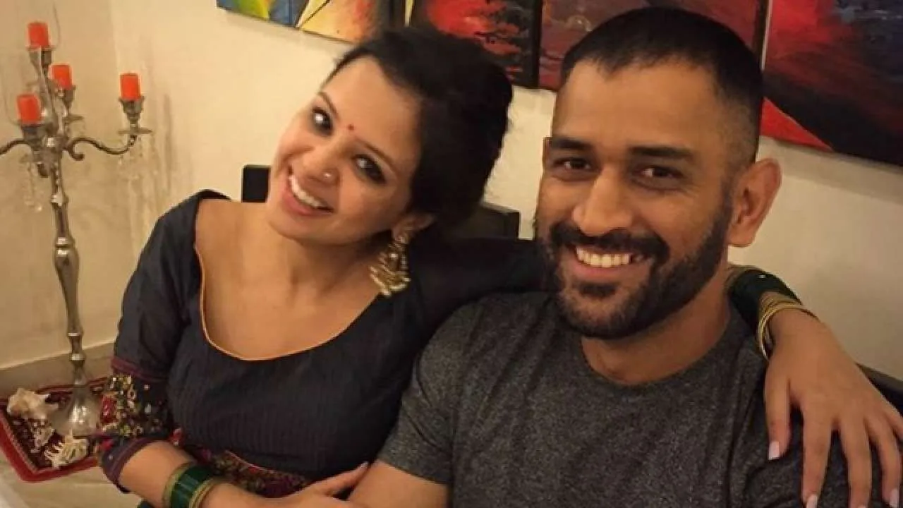 Dhoni Spills Secret Of Happy Marriage: 'I Can Be Happy ONLY If Sakshi Is Happy' 