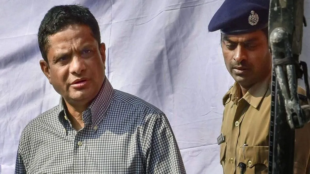 Supreme Court Notice To IPS Officer Rajeev Kumar On CBI's Appeal Challenging His Anticipatory Bail