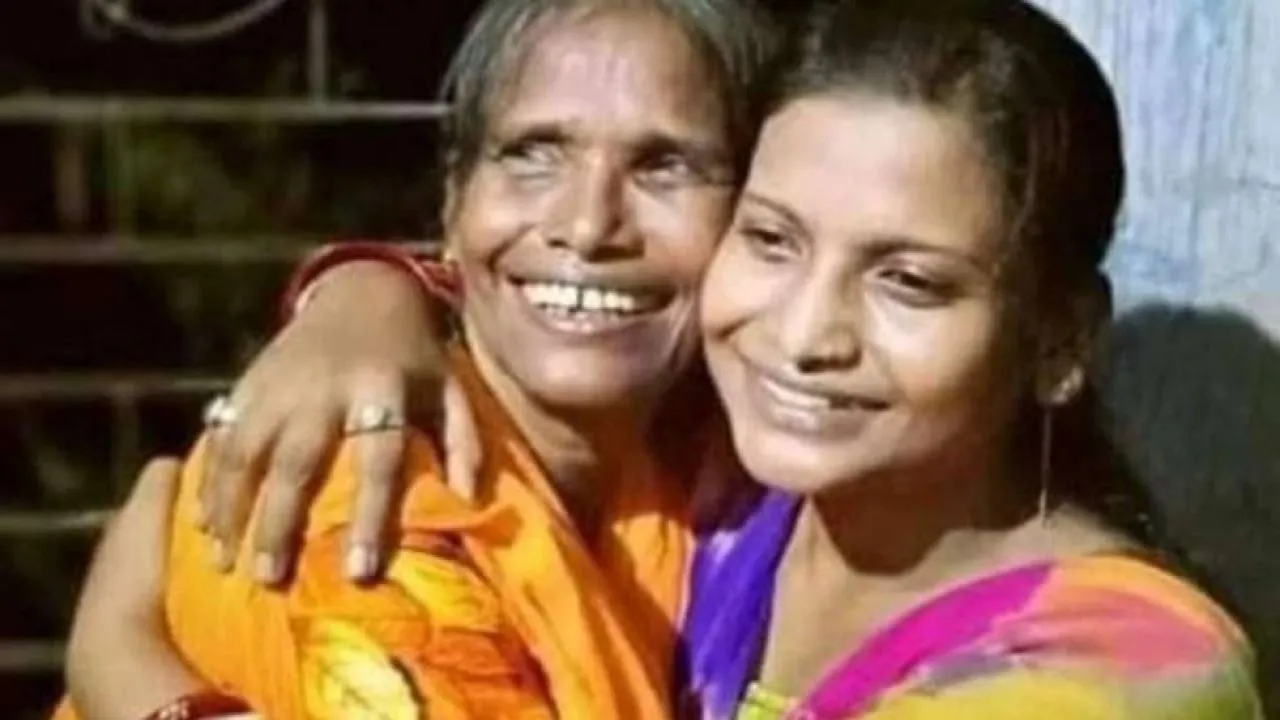 Ranu Mondalâ€™s Daughter Reacts To Trolls Attacking Singer, Asks â€˜Was It Necessary To Make Her Walk On-Rampâ€™