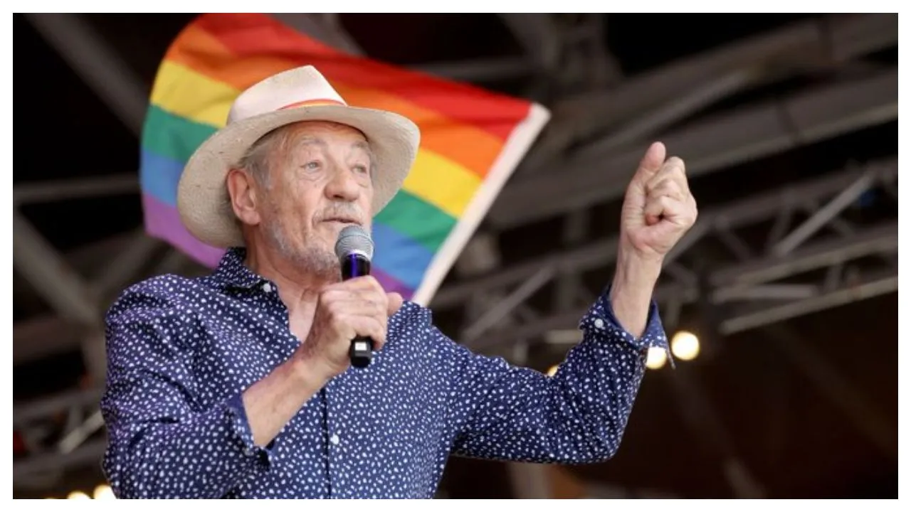 â€˜Lord of The Rings' Star Ian McKellen Reveals Why He Choose To Come Out As Gay At 49 