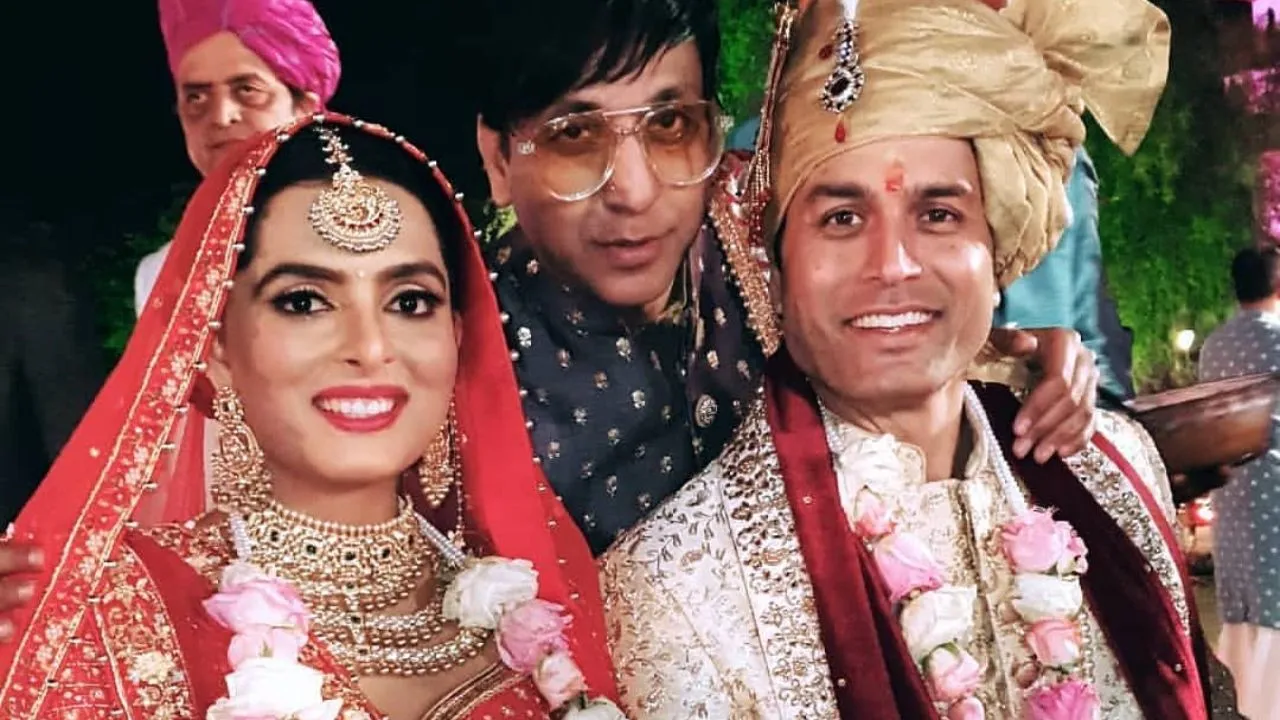 Kundali Bhagyaâ€™s Ruhi Chaturvedi Marries Longtime Boyfriend Shivendraa Saainiyol In Jaipur, See PHOTOS
