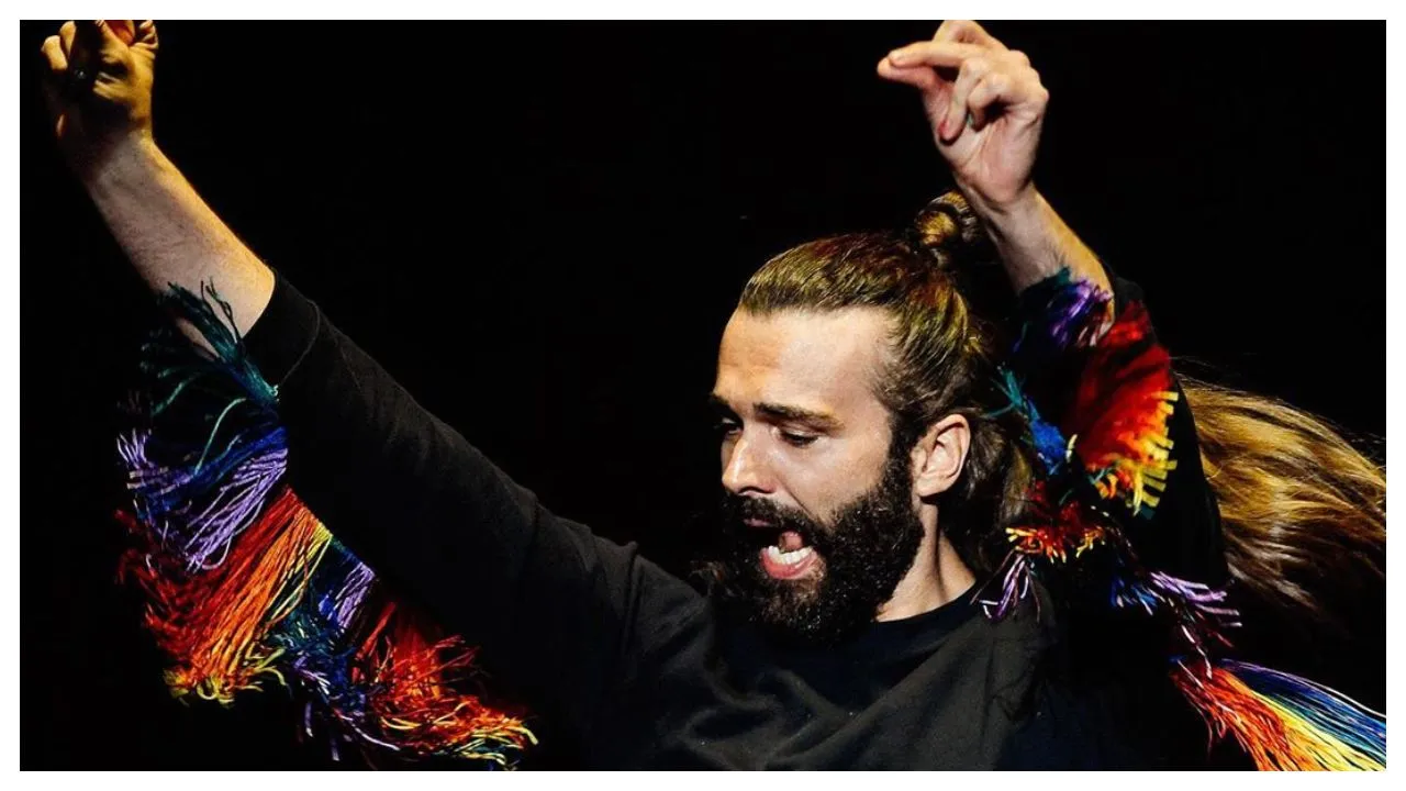 â€˜Queer Eyeâ€™ Star Jonathan Van Ness Makes History, Becomes First â€˜Non-Femaleâ€™ To Grace Cosmo Cover