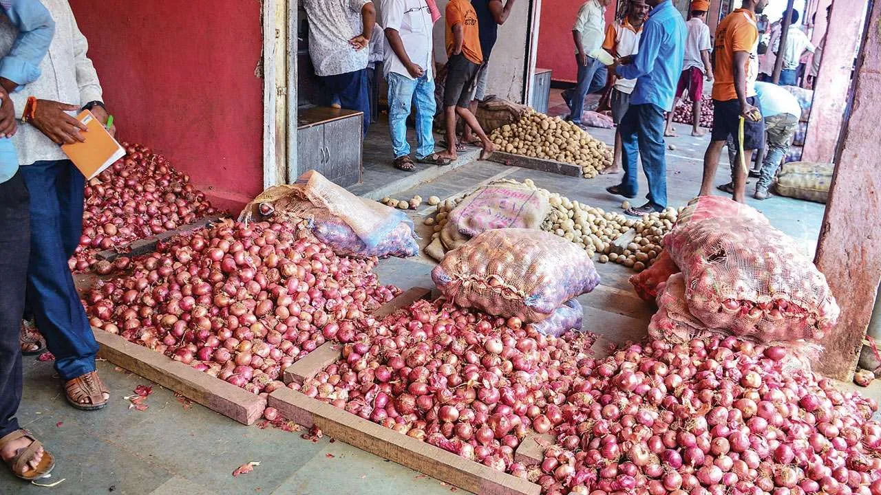 Modi Govt Gets Cracking On Onion Crisis, Home Minister Amit Shah To Hold Emergency Meet Today 