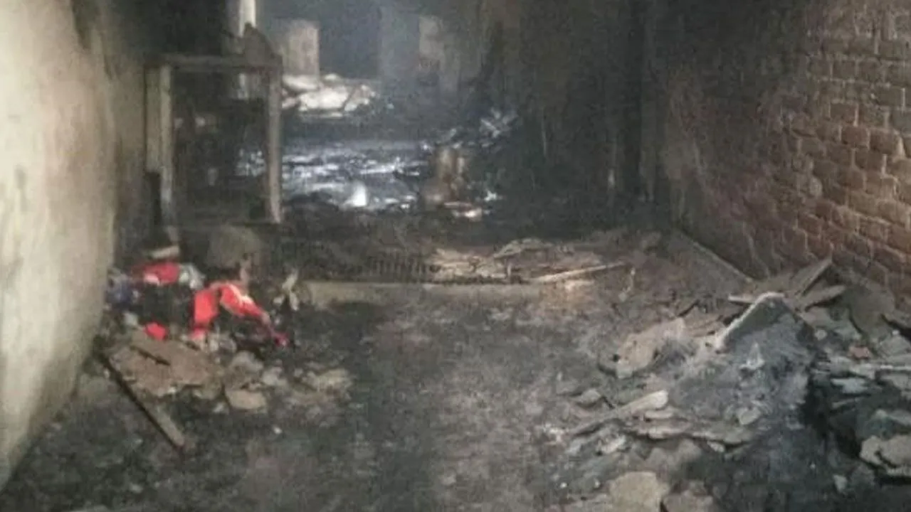 Delhi Fire Tragedy: PM Modi, President Kovind Offer Condolences To Bereaved Families