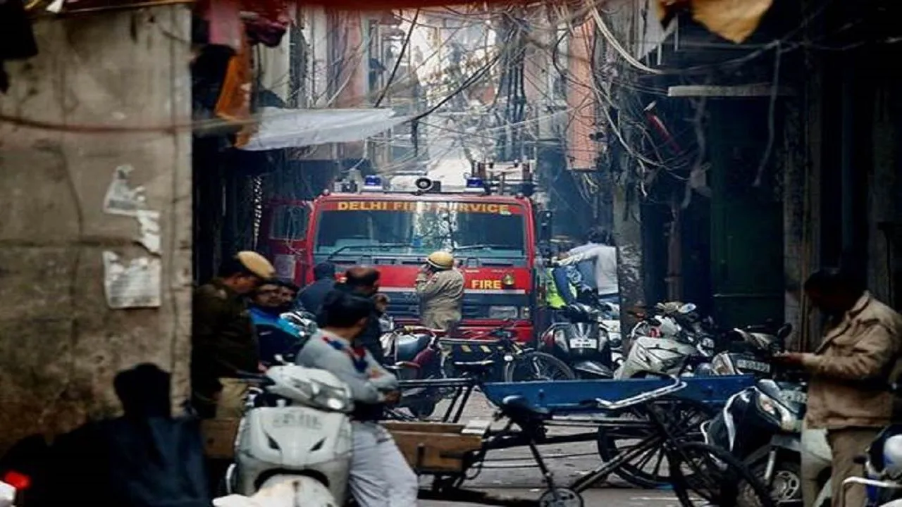 'Khatm Hone Wala Hoon Aaj': Delhi Fire Victim In Last Phone Call To His 'Brother' 