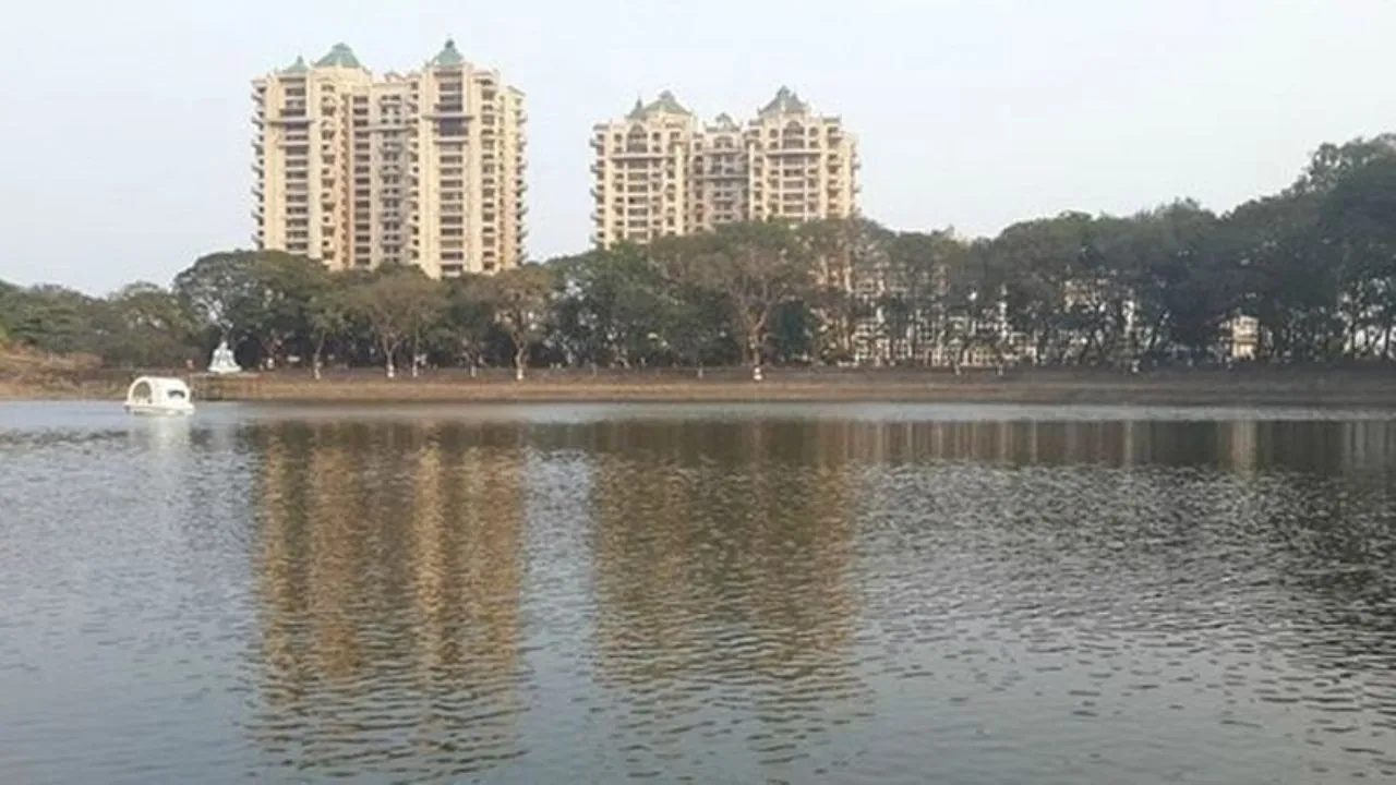 IIT-Bombay Study Finds Amoeba-Attacking `Giant Viruses' In Mumbai Lakes