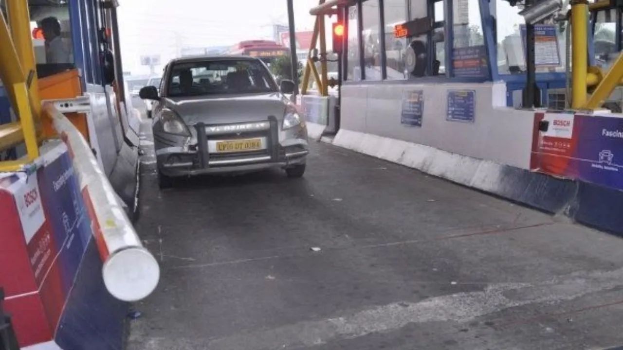 FASTags Compulsory From Tomorrow, Hereâ€™s All You Need To Know