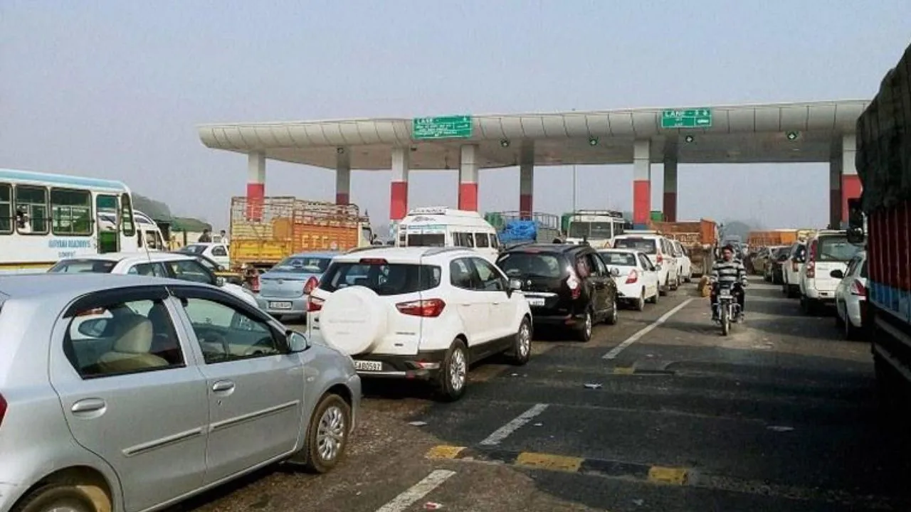 Government Relaxes Deadline To Get FASTag By 30 Days Due To Shortage Of Tags