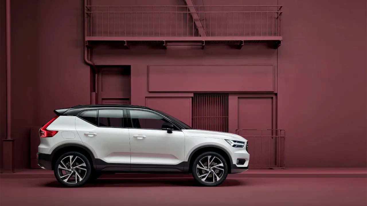 Volvo XC40 T4 R-Design Petrol Variant Launched In India: All You Need To Know