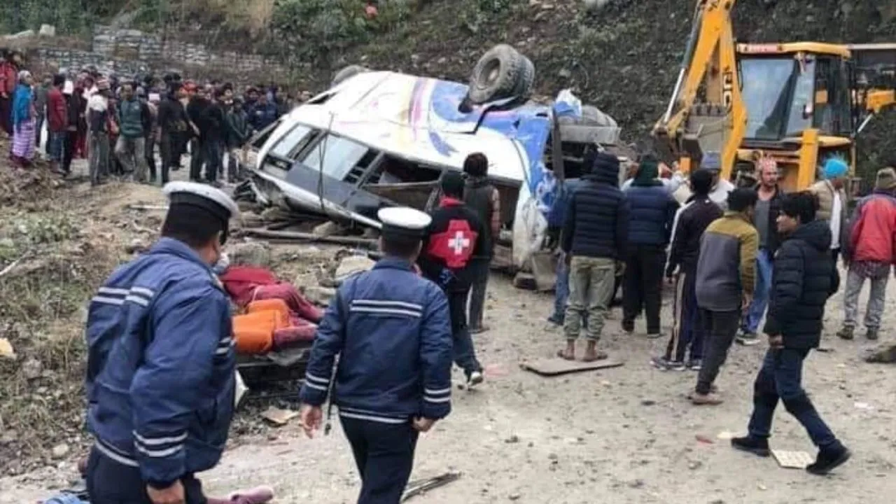 14 Killed, Dozens Injured In a Bus Accident In Nepalâ€™s Sindhupalchok District