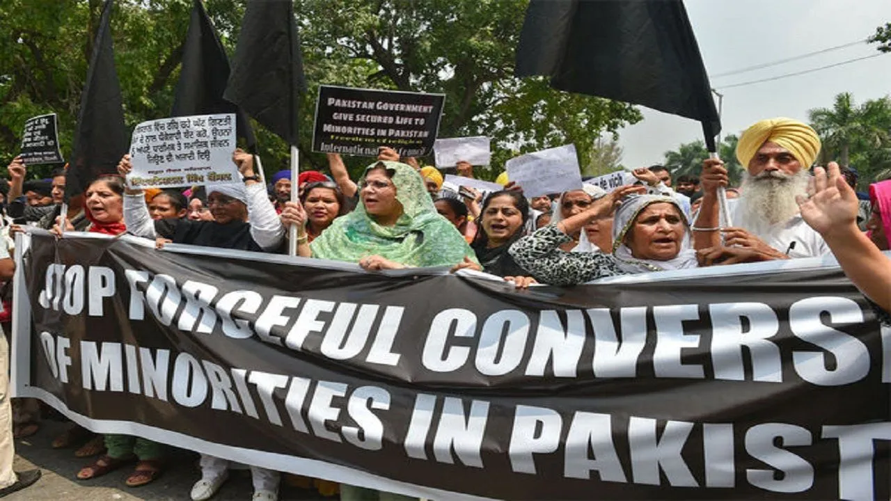 UN Body Slams Pakistan Over Religious 'Discrimination'