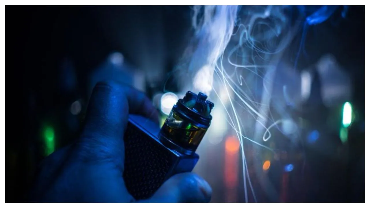 Vaping May Increase Chronic Lung Disease Risk: Study