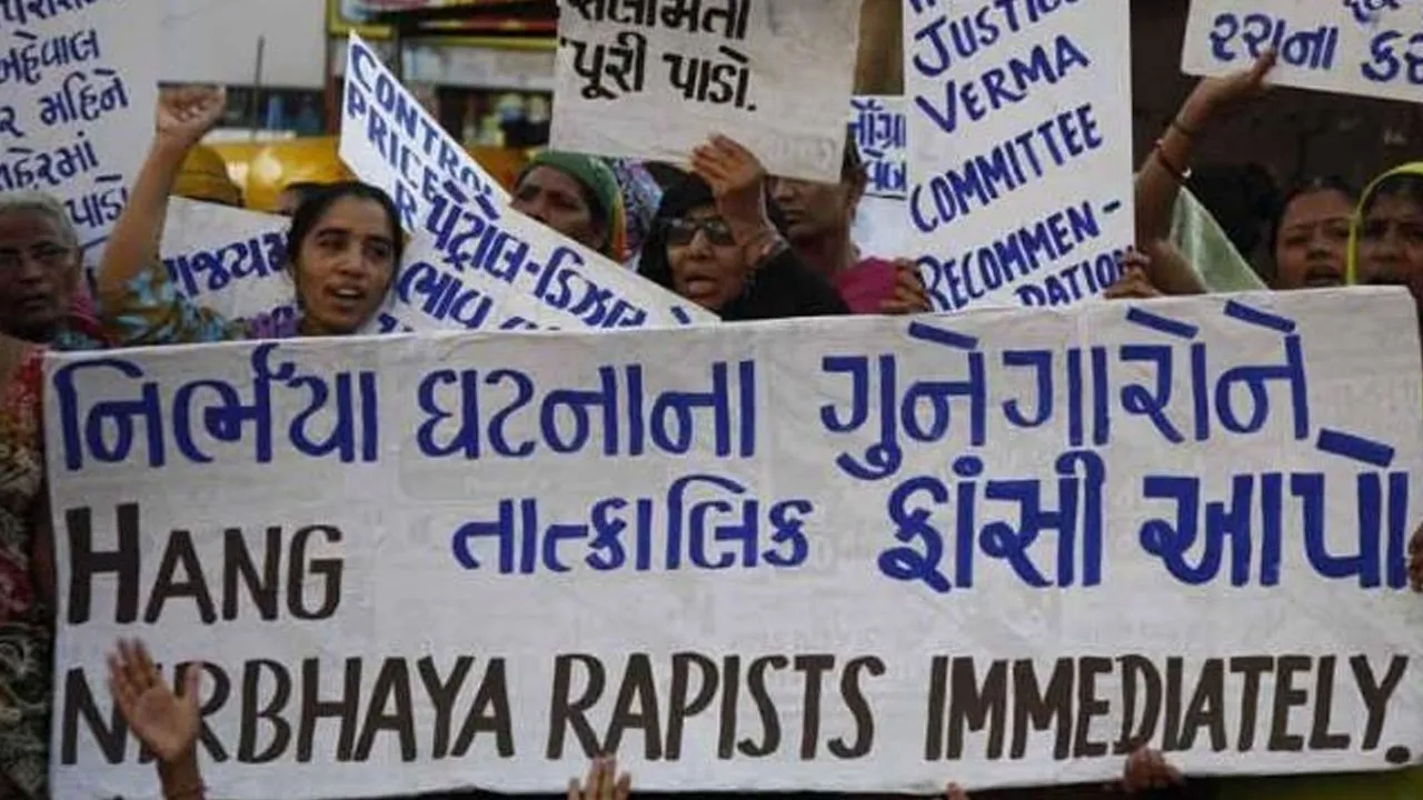 Nirbhaya Case: Supreme Court Rejects Review Petition Of Convict, Affirms Death Penalty 