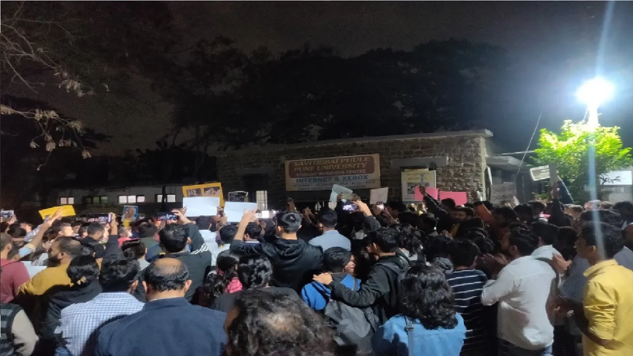 Torch Procession At Savitribai Phule Pune University Against Citizenship Act 